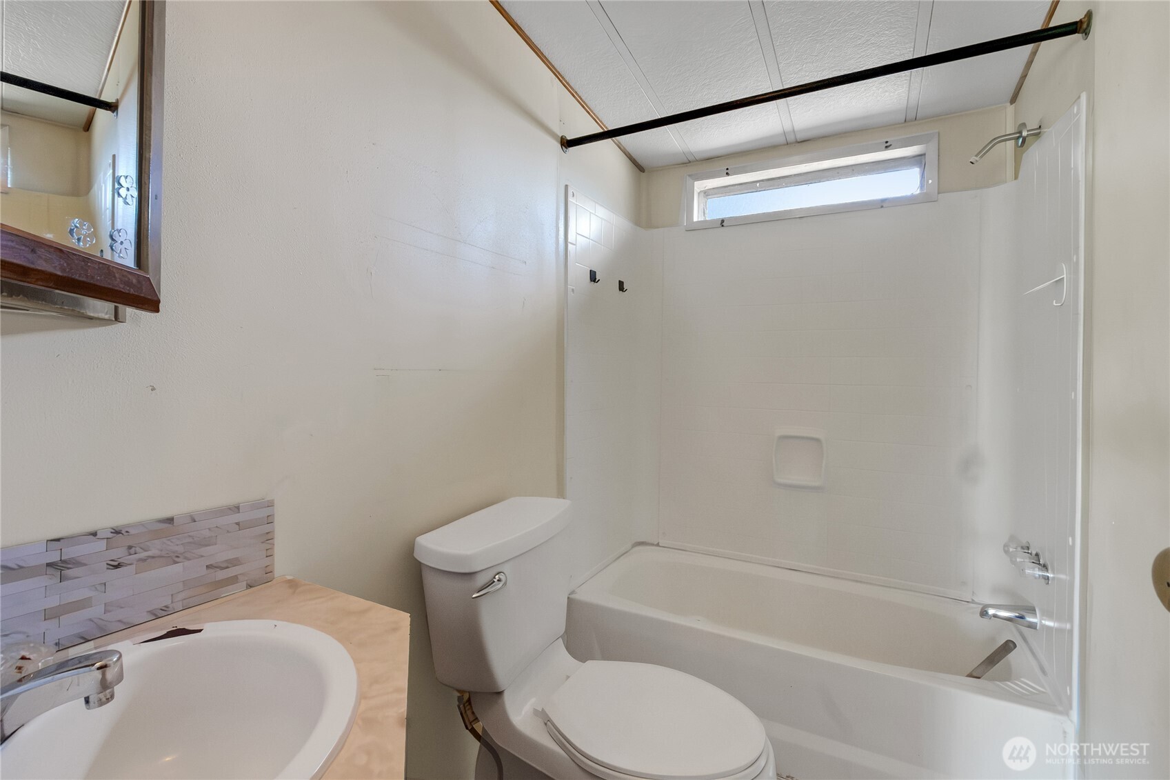 415 4th Avenue N, Algona, WA 98001