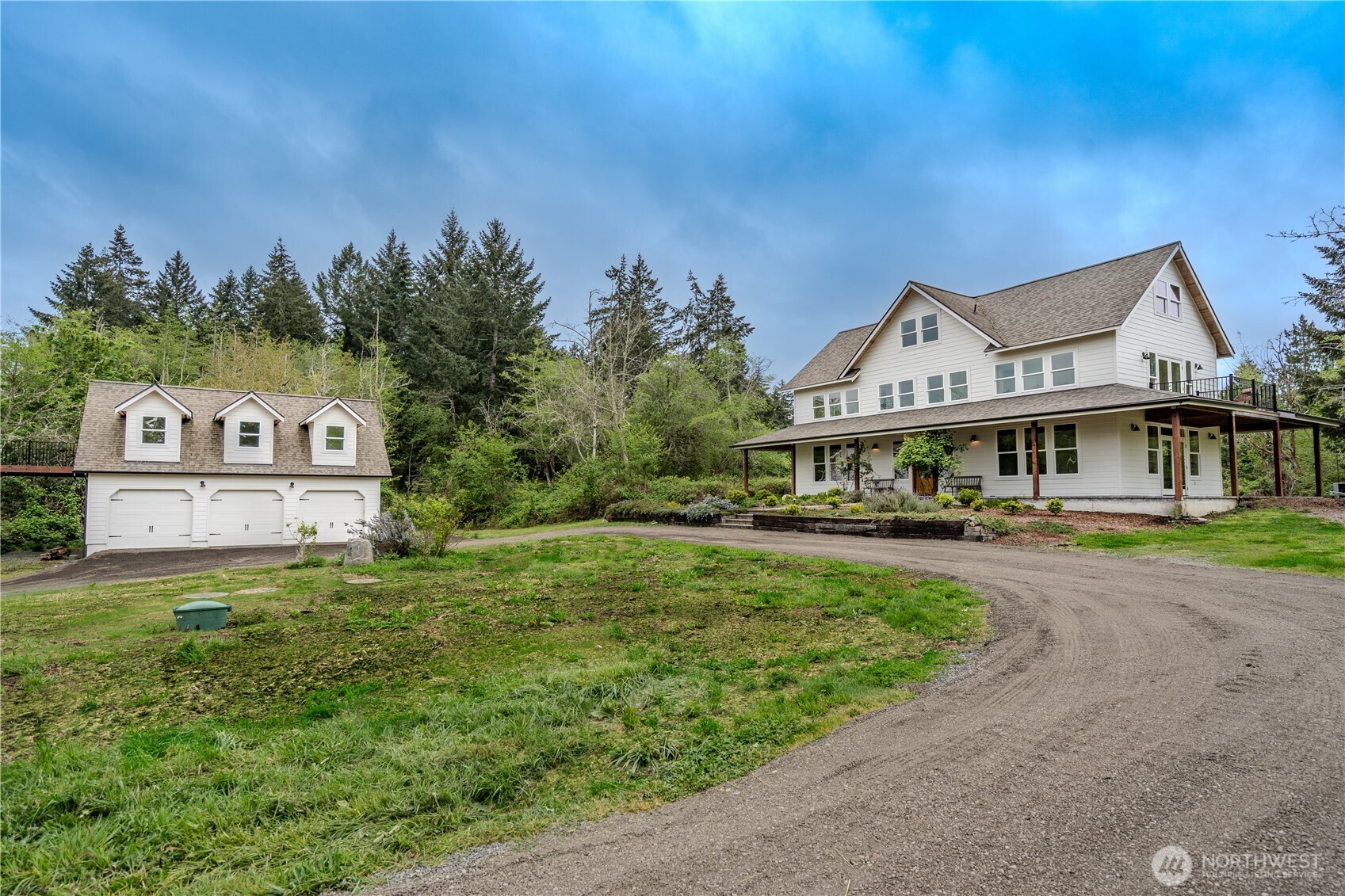 9301 Lohrer Lane NE, Olympia, WA 98516