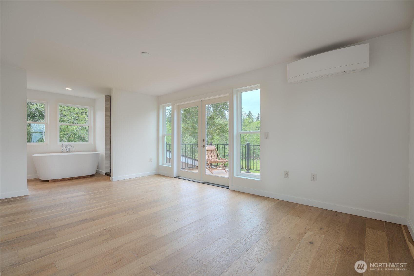 9301 Lohrer Lane NE, Olympia, WA 98516