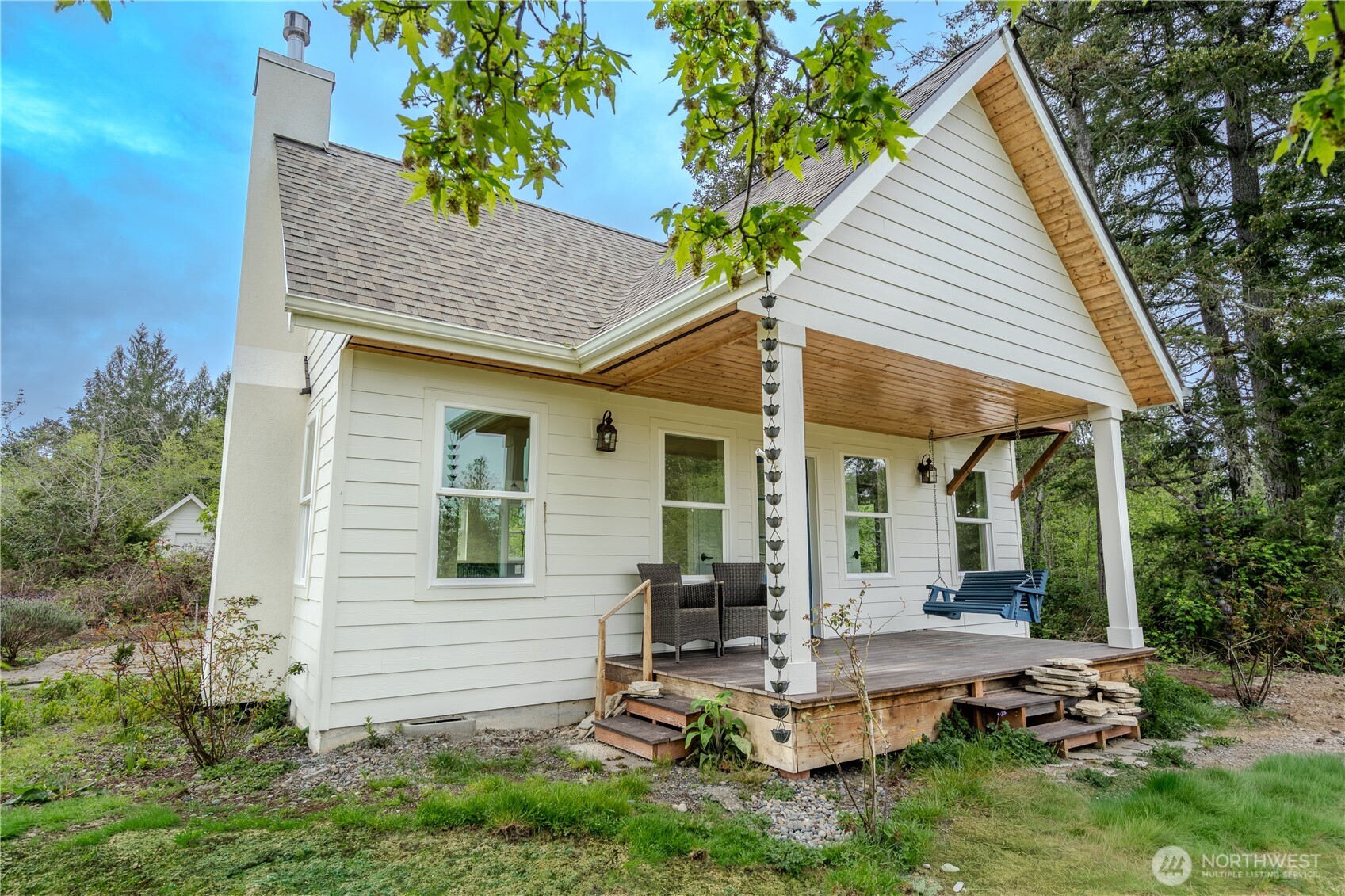 9301 Lohrer Lane NE, Olympia, WA 98516