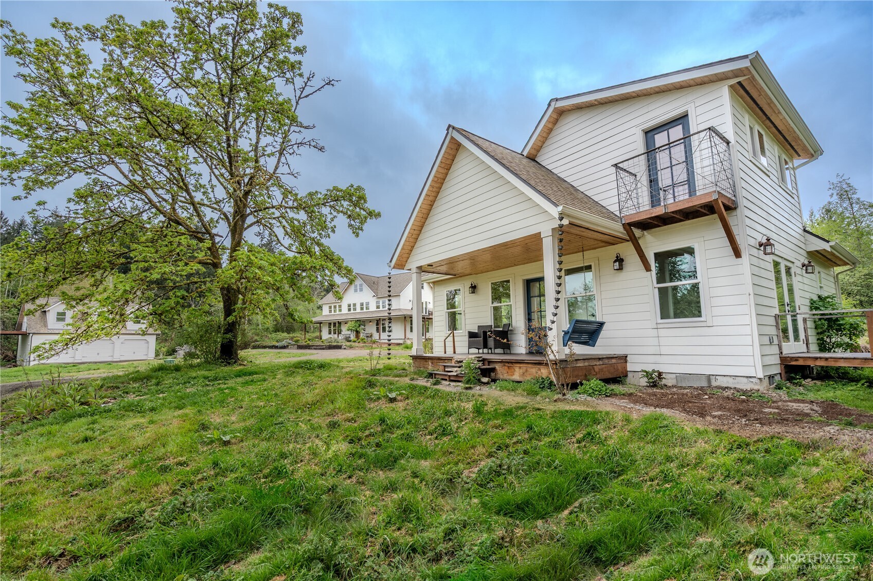 9301 Lohrer Lane NE, Olympia, WA 98516