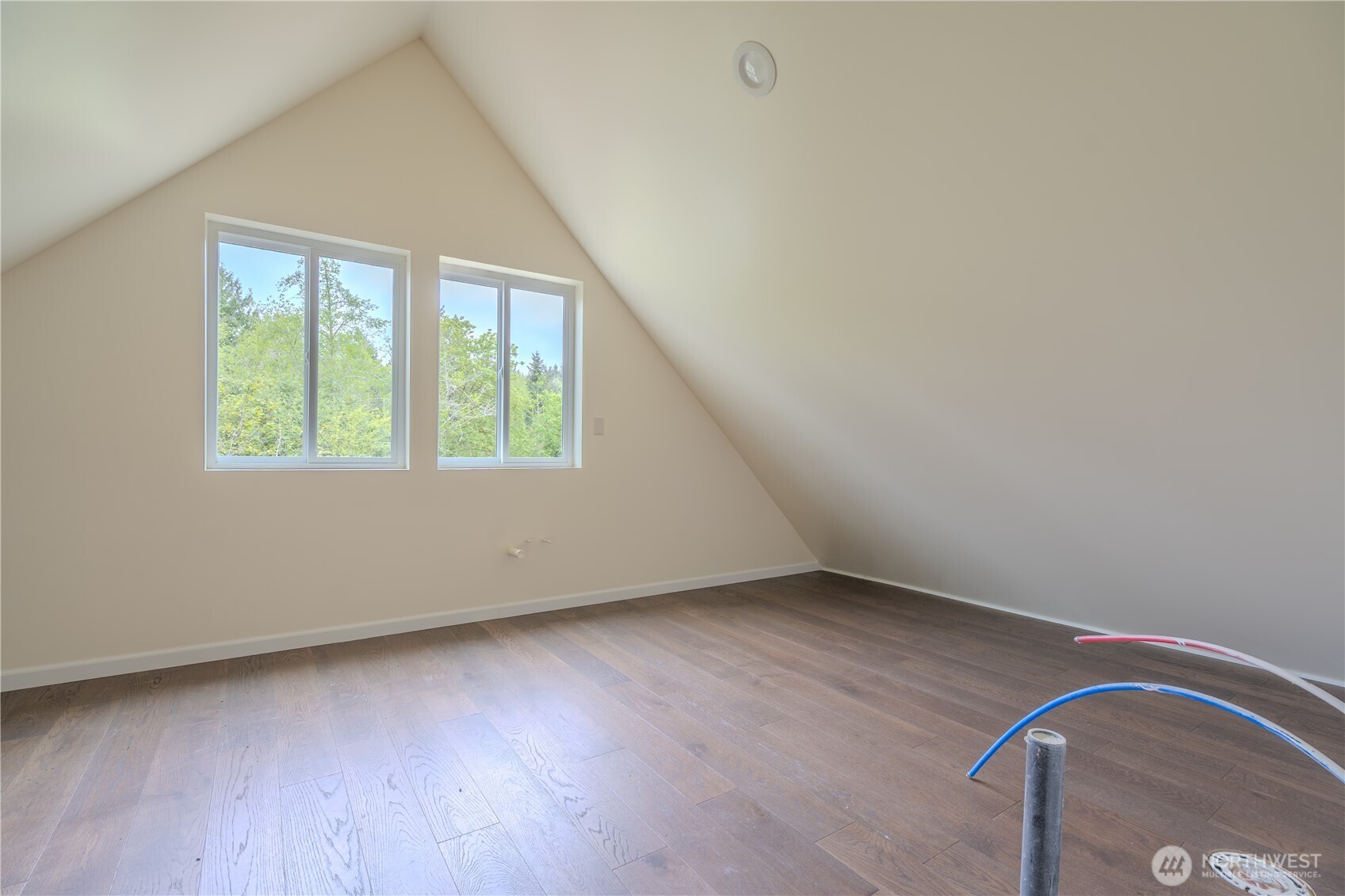 9301 Lohrer Lane NE, Olympia, WA 98516