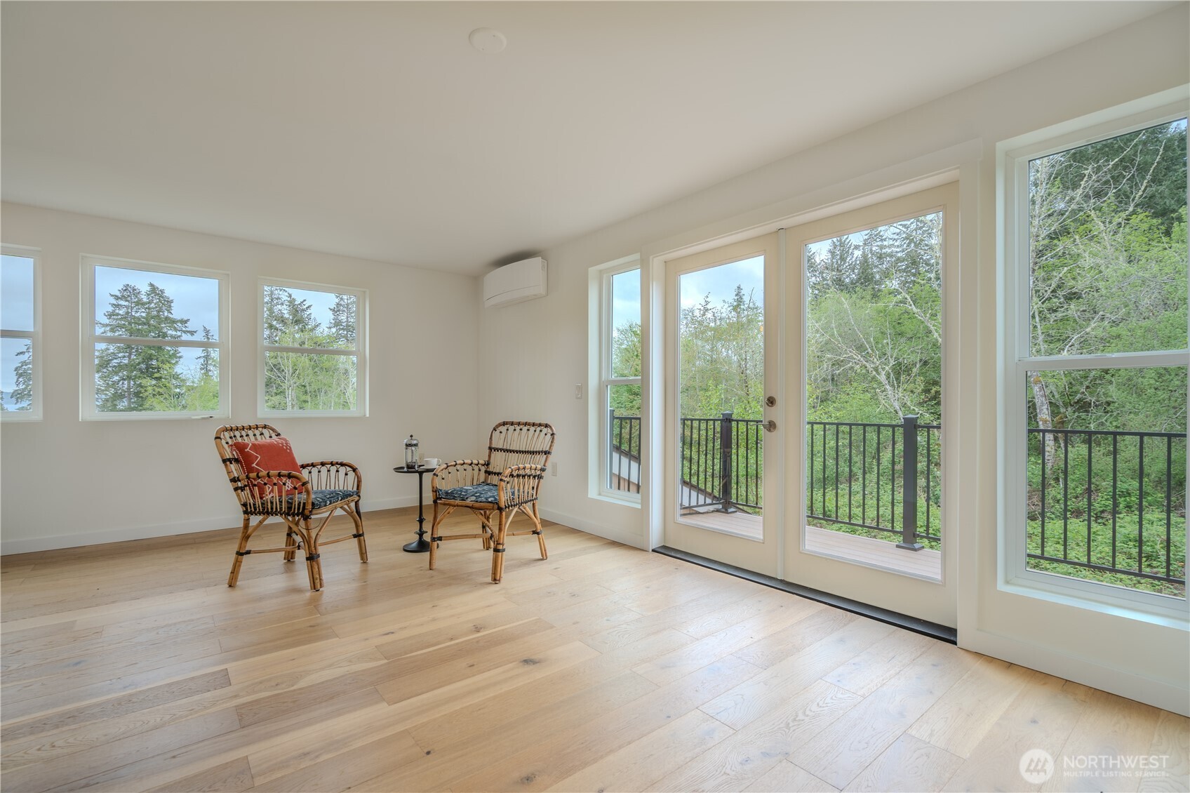 9301 Lohrer Lane NE, Olympia, WA 98516