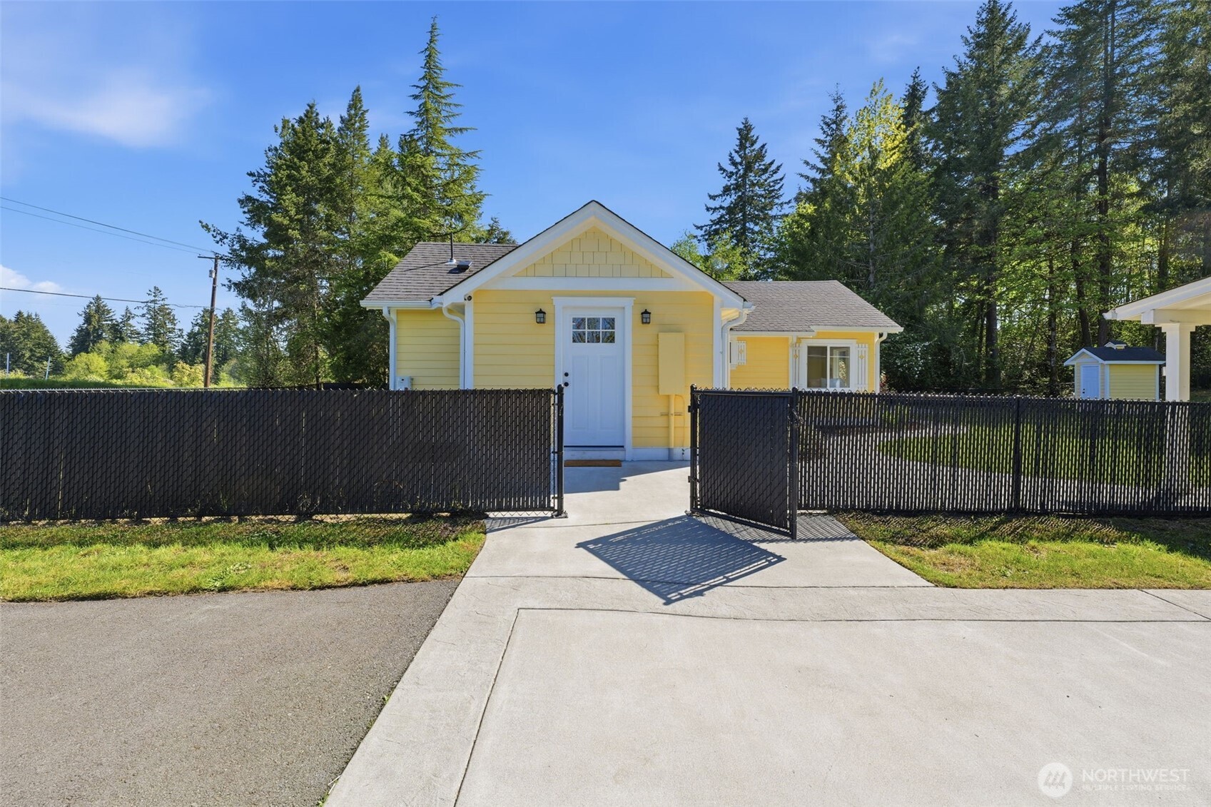 6941 NE Libby Road , Olympia, WA 98506