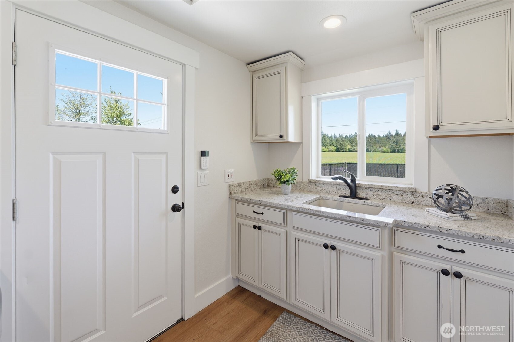 6941 NE Libby Road , Olympia, WA 98506