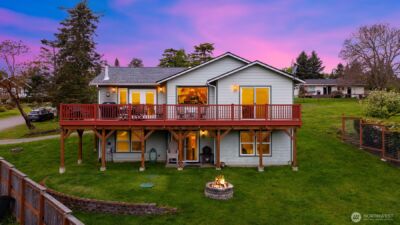 1409 Commodore Place , Freeland, WA 98249-9694