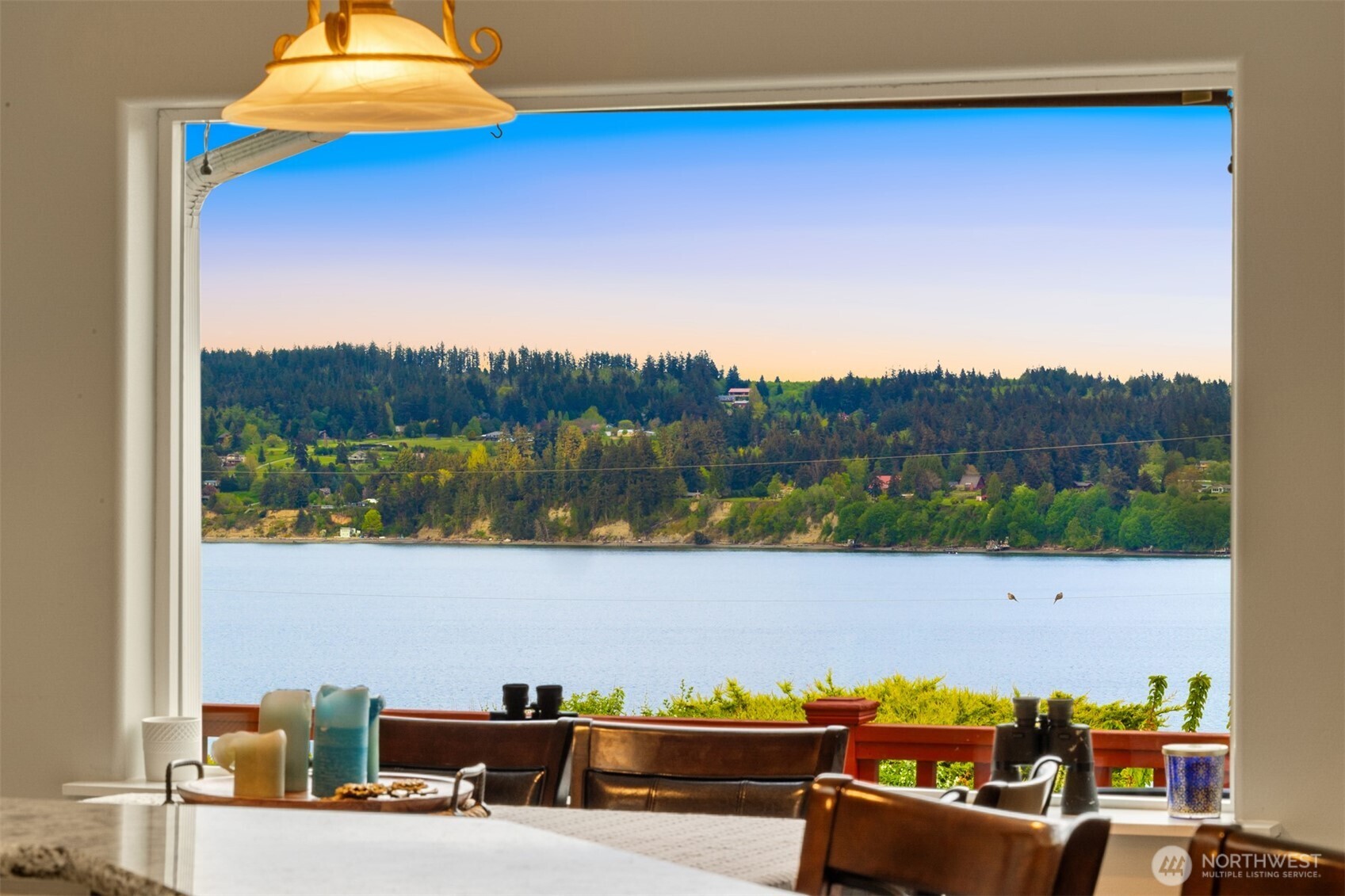 1409 Commodore Place , Freeland, WA 98249-9694