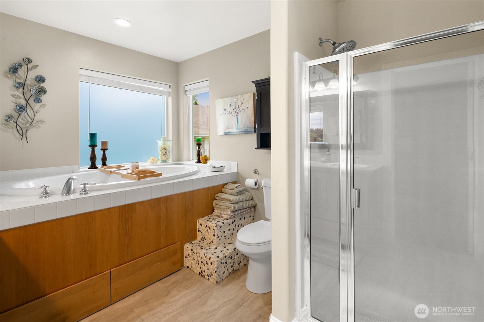1409 Commodore Place , Freeland, WA 98249-9694