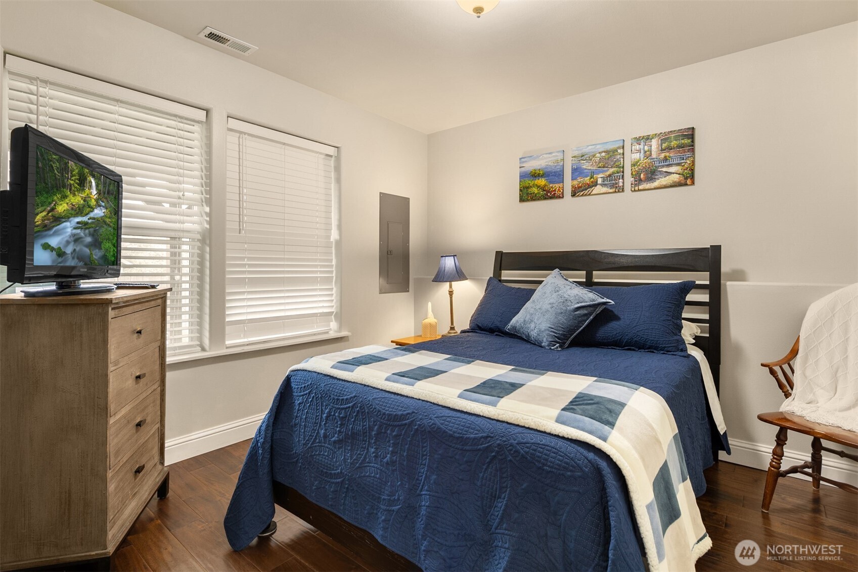 1409 Commodore Place , Freeland, WA 98249-9694