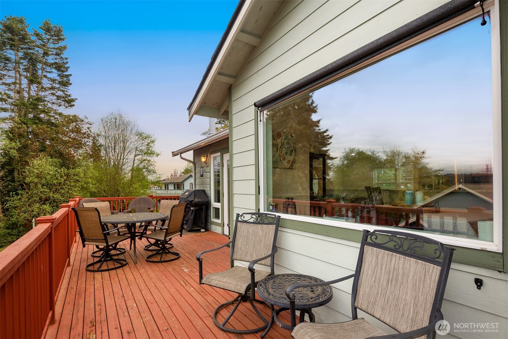 1409 Commodore Place , Freeland, WA 98249-9694