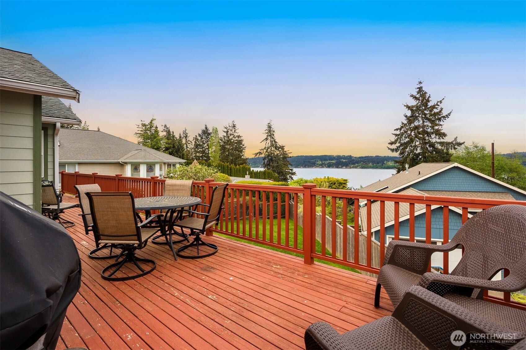 1409 Commodore Place , Freeland, WA 98249-9694