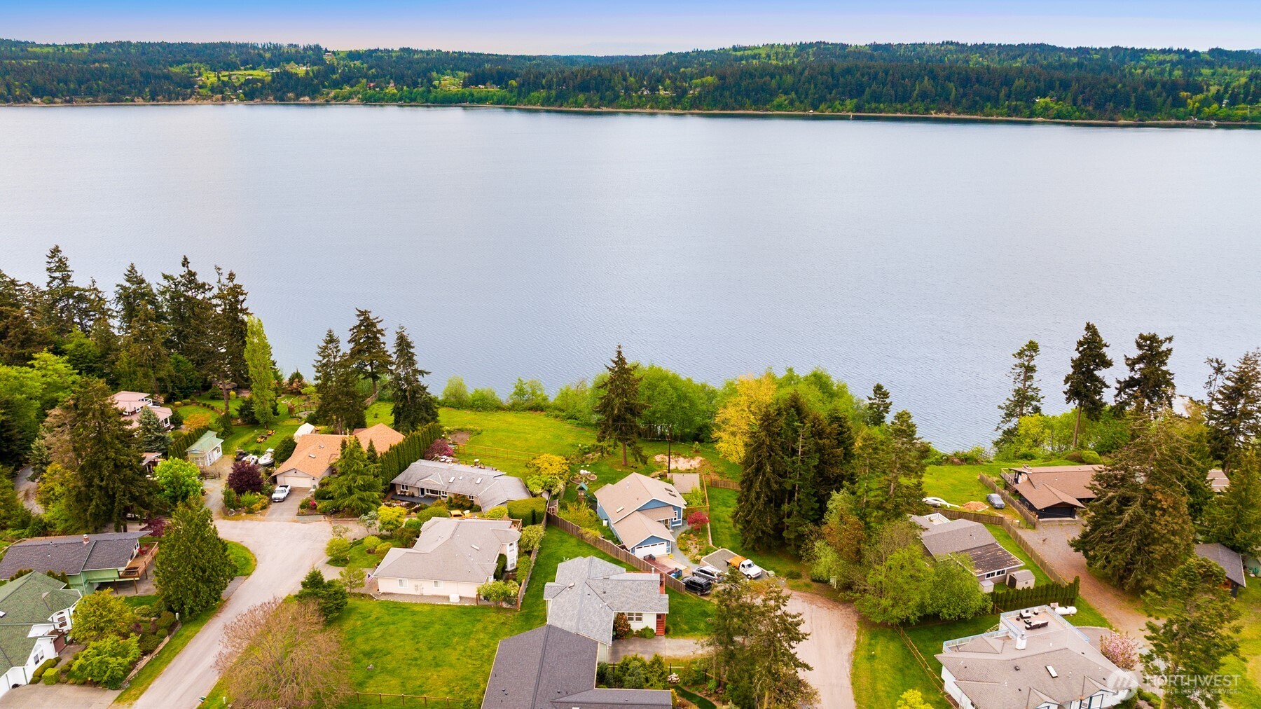 1409 Commodore Place , Freeland, WA 98249-9694