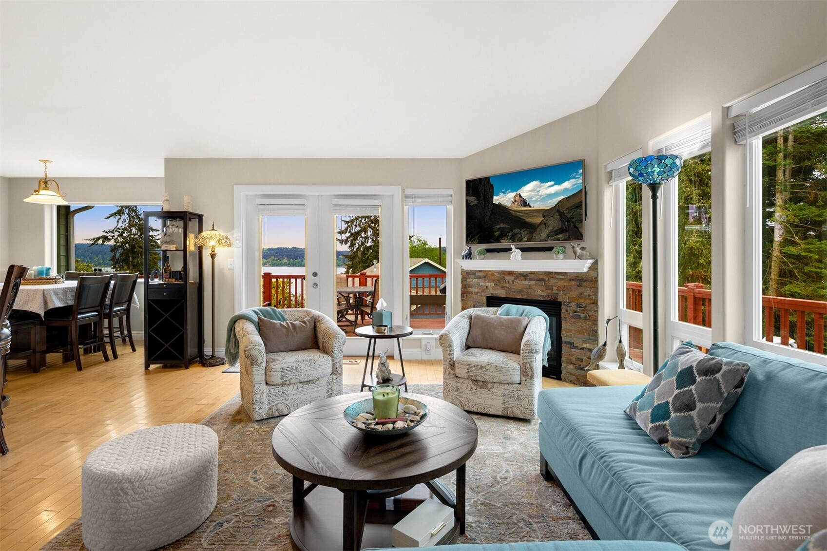 1409 Commodore Place , Freeland, WA 98249-9694