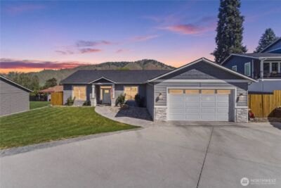 105 Newberry Street , Cashmere, WA 98815 - Photo 1