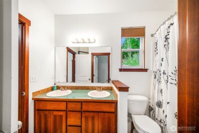 11940 Windtree Lane SE, Rainier, WA 98576 - Photo 15