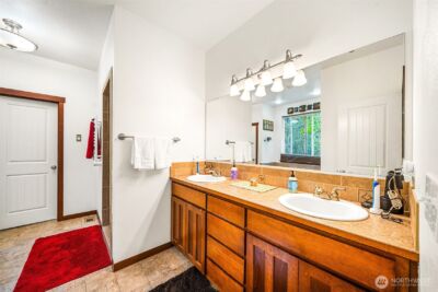 11940 Windtree Lane SE, Rainier, WA 98576 - Photo 20