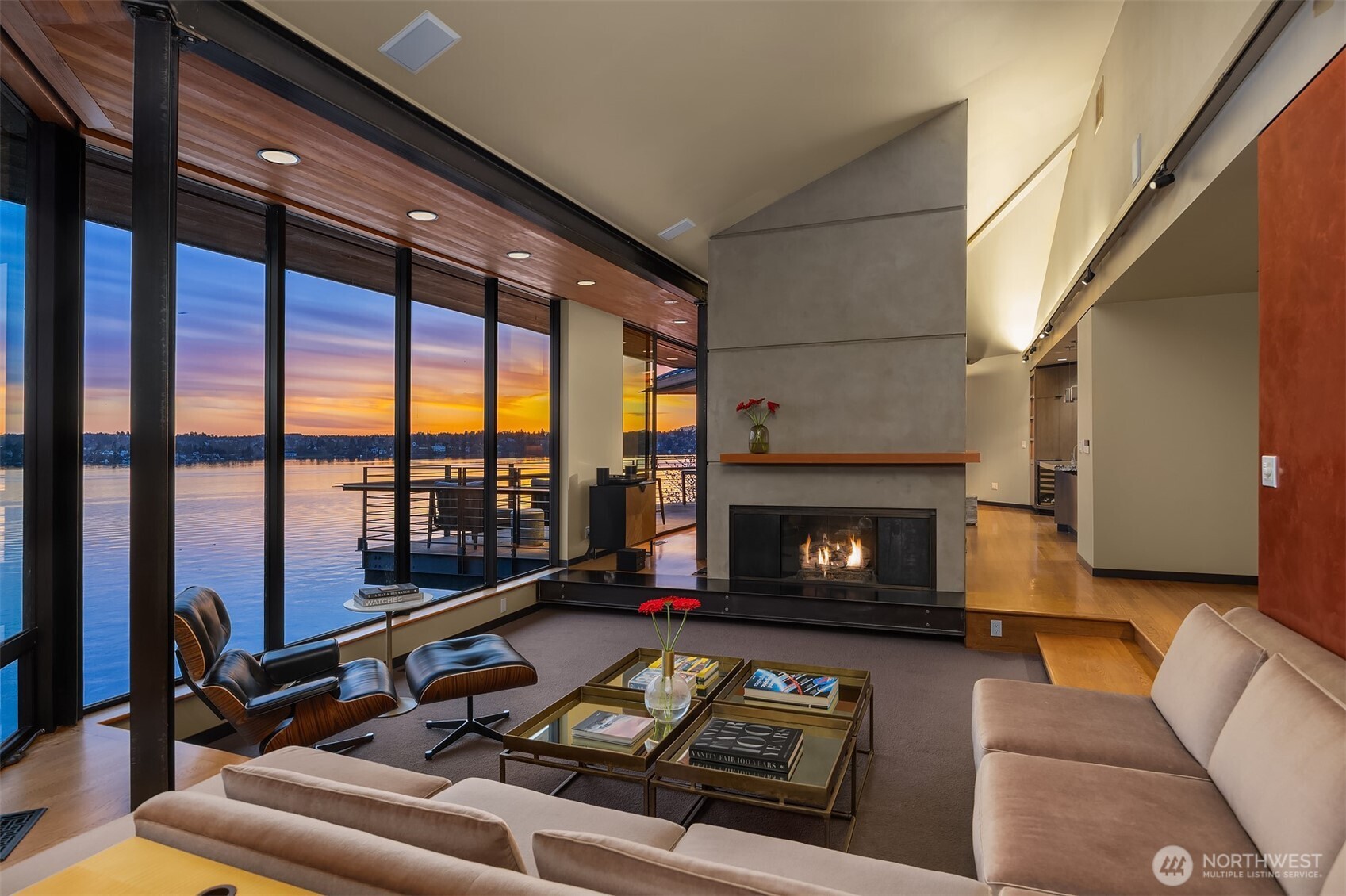 7703 W Mercer Way , Mercer Island, WA 98040