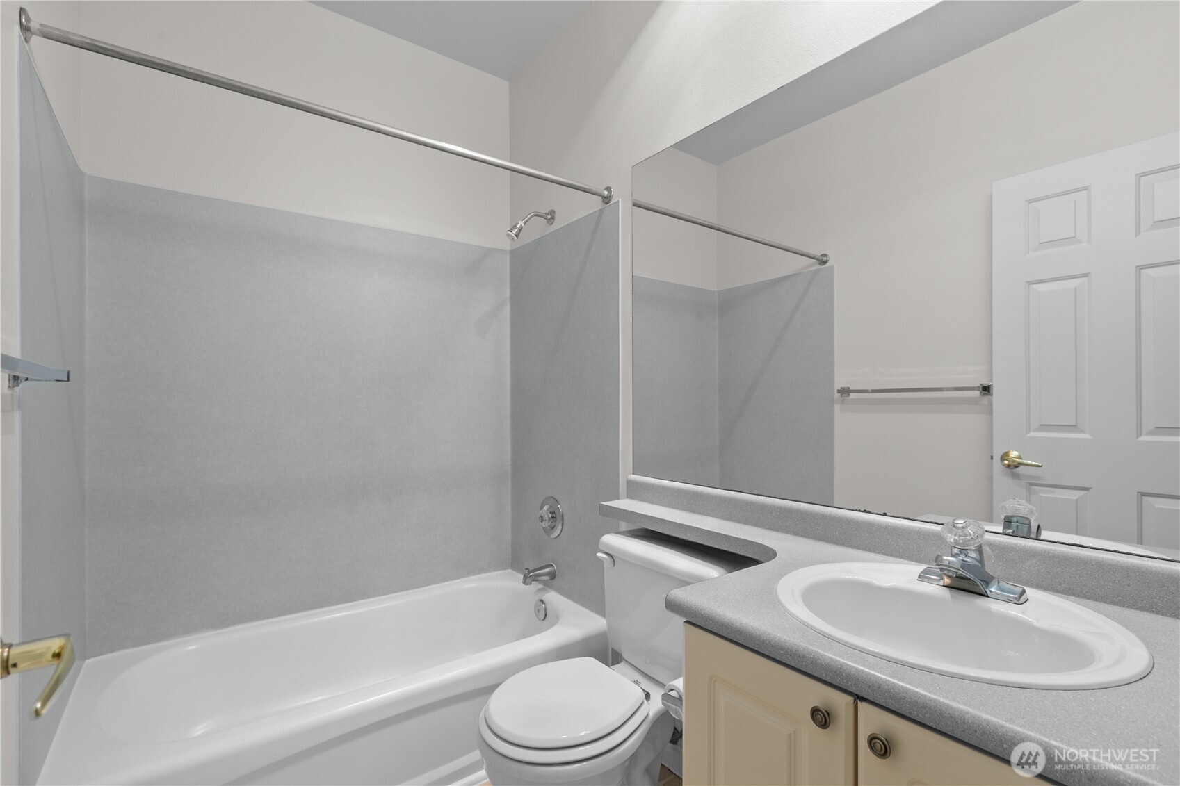 16125 Juanita Woodinville Way NE #219, Bothell, WA 98011