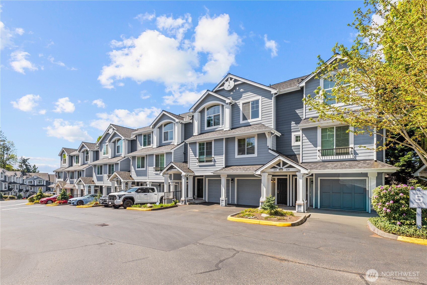 16125 Juanita Woodinville Way NE #219, Bothell, WA 98011