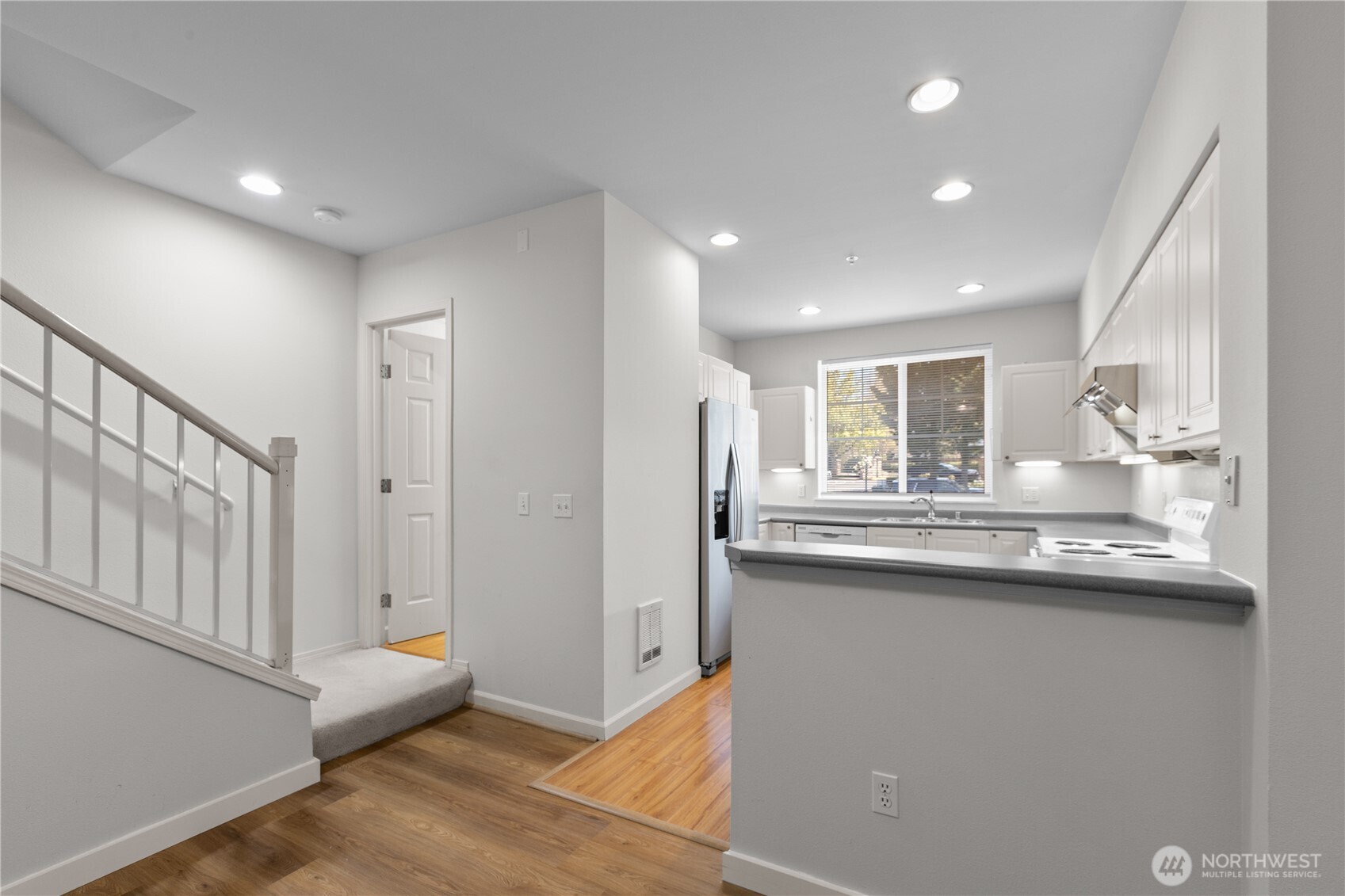 16125 Juanita Woodinville Way NE #219, Bothell, WA 98011