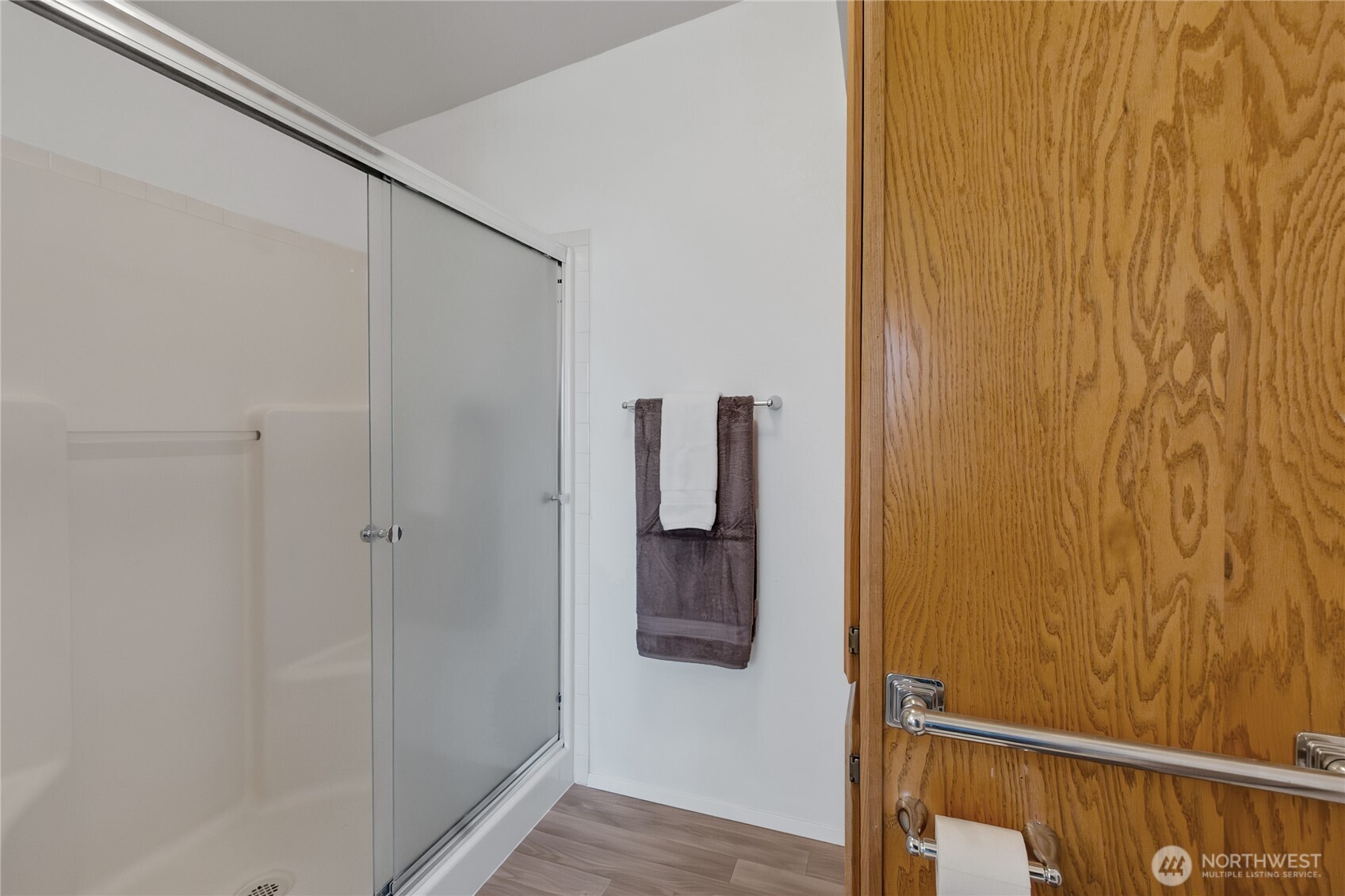 17710 Albany Street SW , Rochester, WA 98579