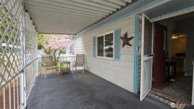 7508 47th Avenue NE #12, Marysville, WA 98270 - Photo 4