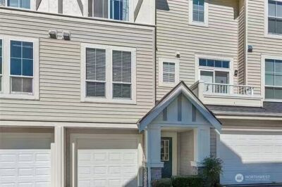 4459 249th Terr SE #8-5, Issaquah, WA 98029 - Photo 2
