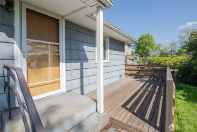 2022 S 108th Street , Seattle, WA 98168 - Photo 2