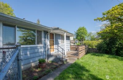 2022 S 108th Street , Seattle, WA 98168 - Photo 3