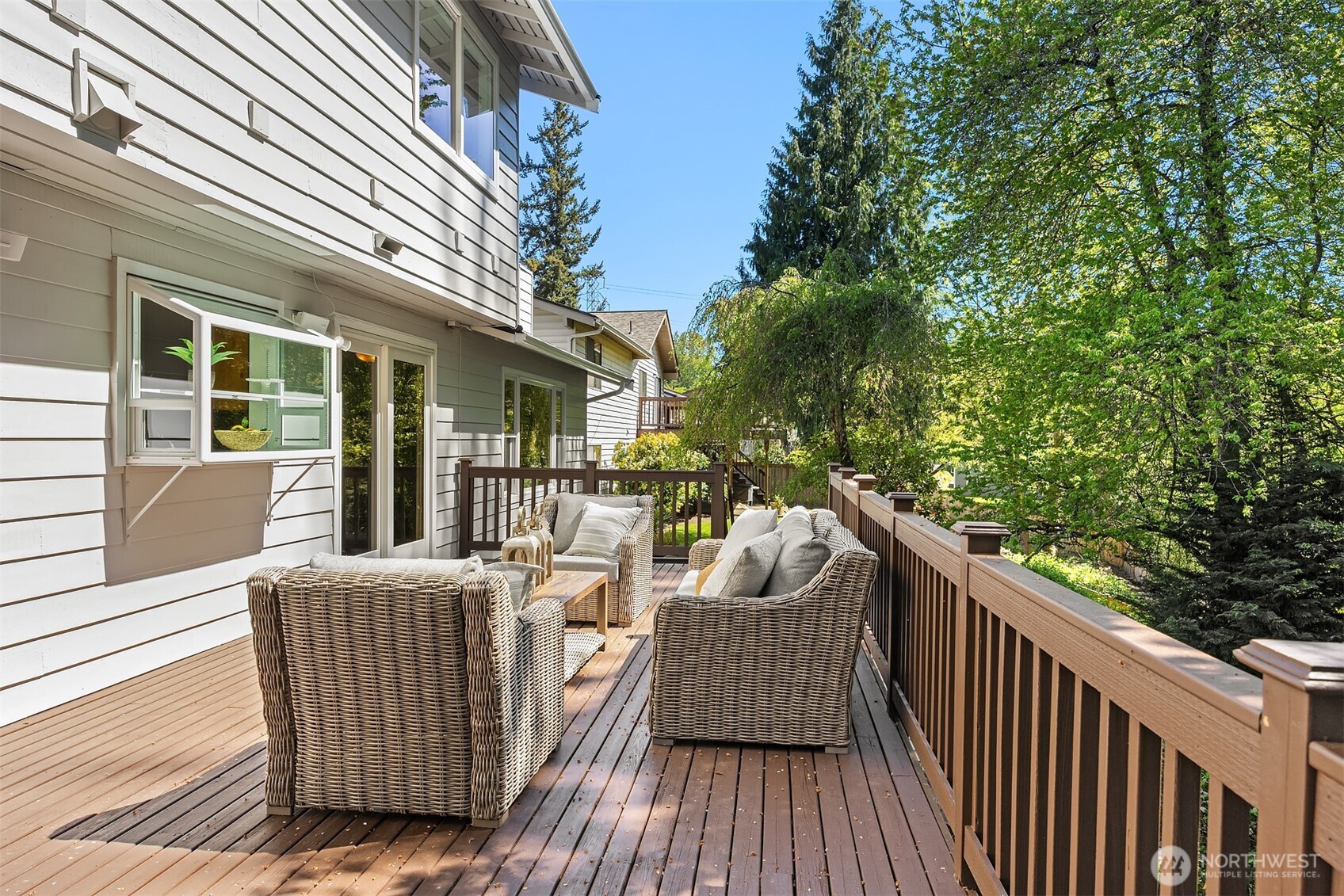 10543 158th Avenue NE, Redmond, WA 98052