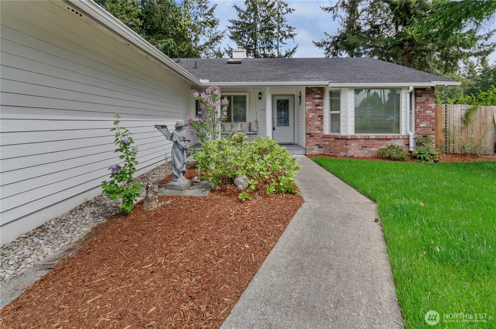 408 Stonewood Drive SE, Olympia, WA 98513