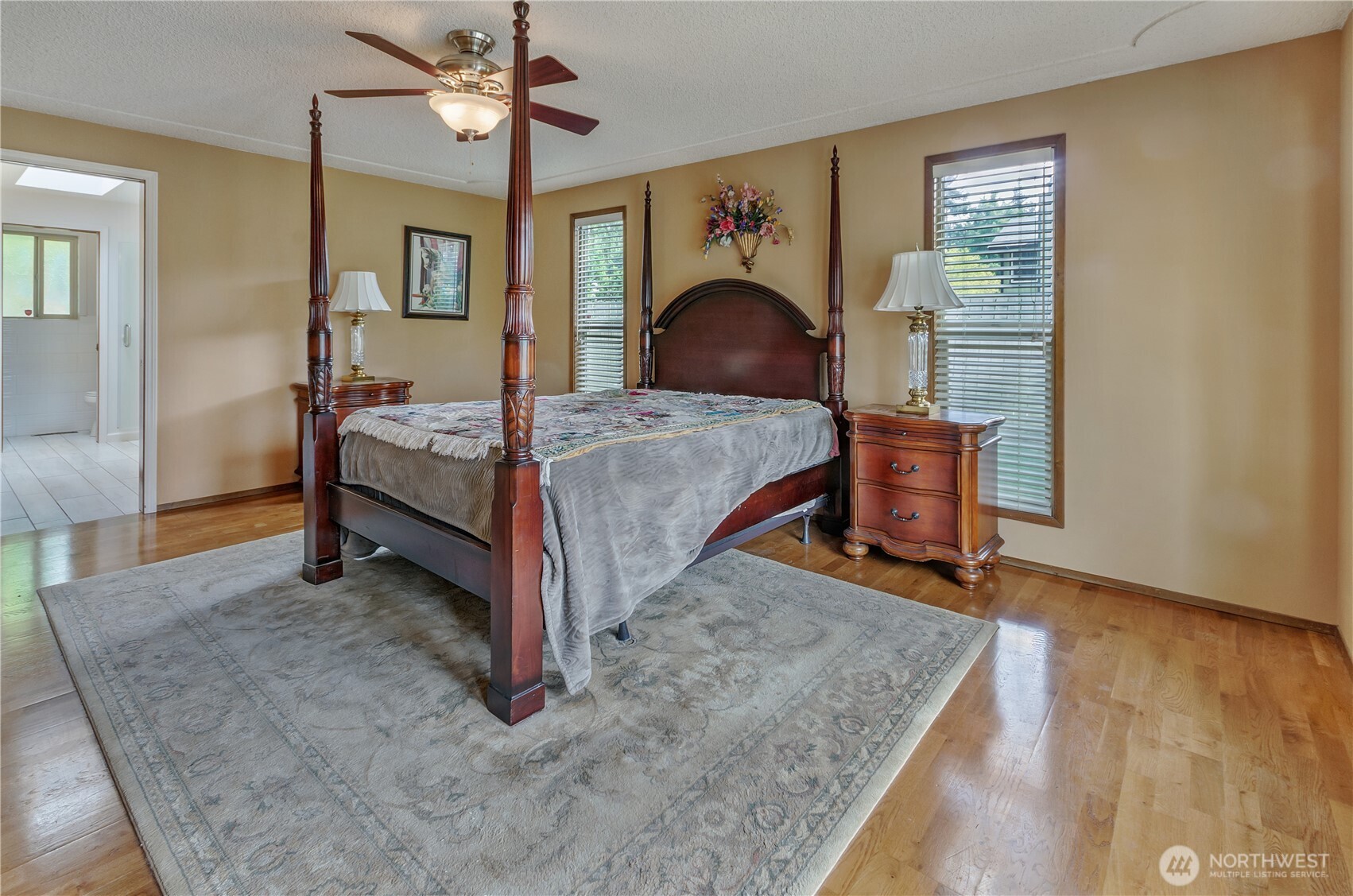 408 Stonewood Drive SE, Olympia, WA 98513