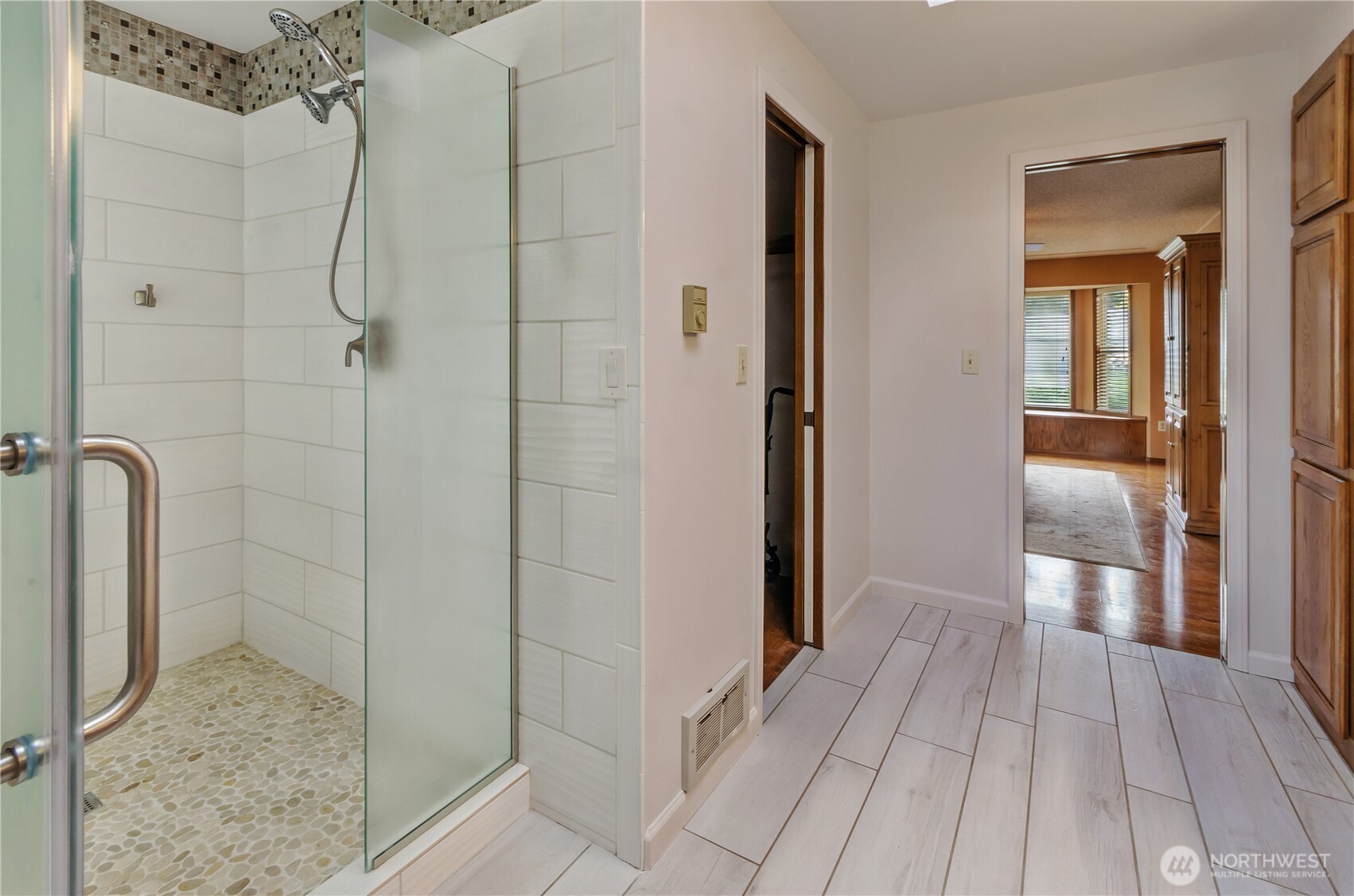 408 Stonewood Drive SE, Olympia, WA 98513