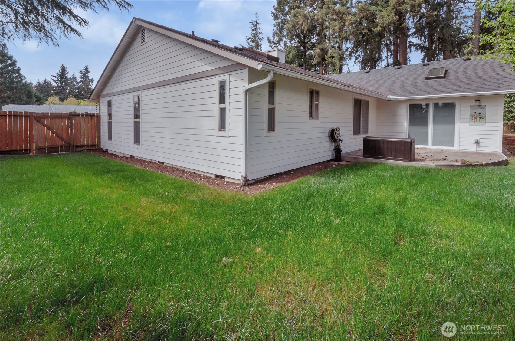 408 Stonewood Drive SE, Olympia, WA 98513