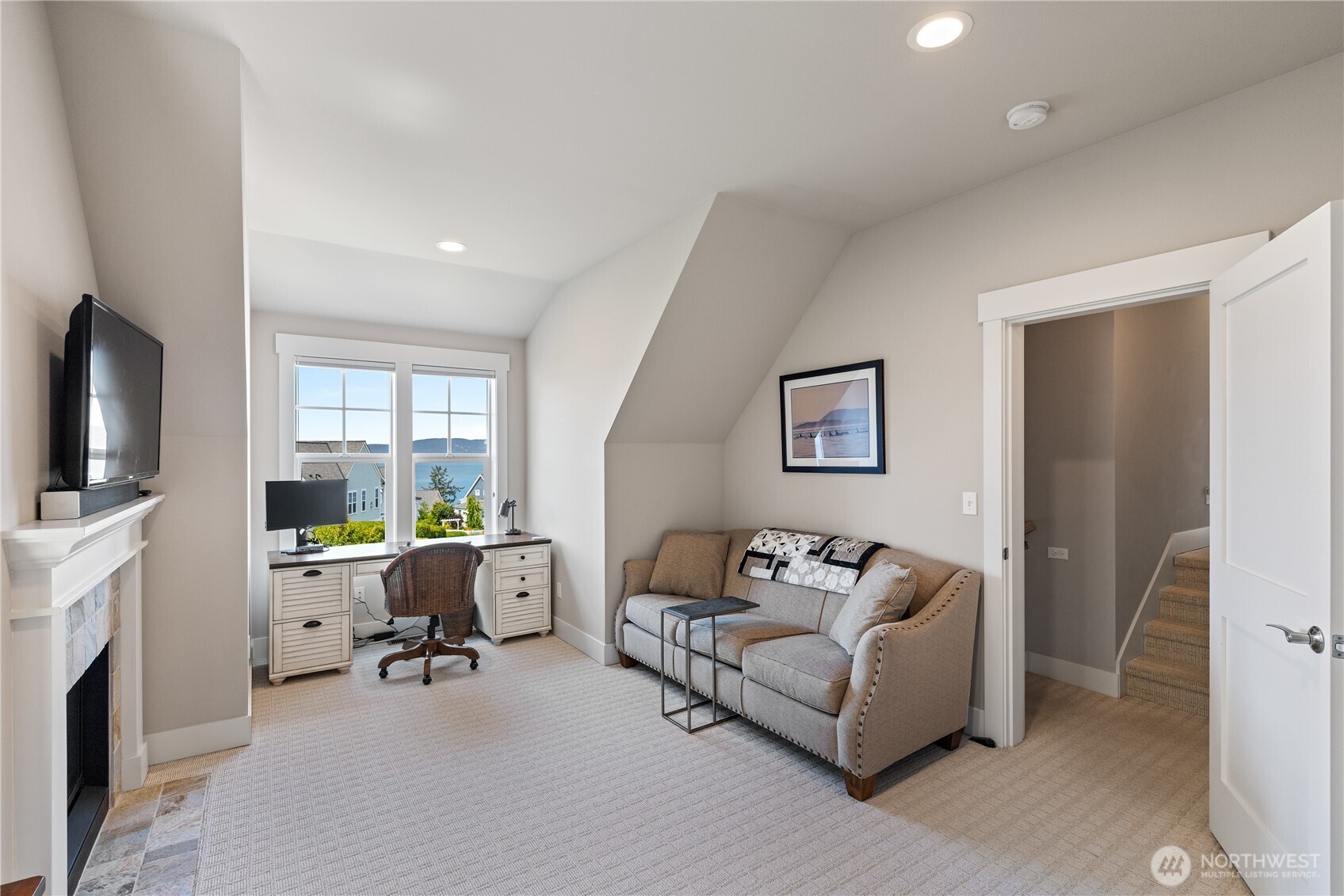 4417 Schooner Drive , Anacortes, WA 98221-4062
