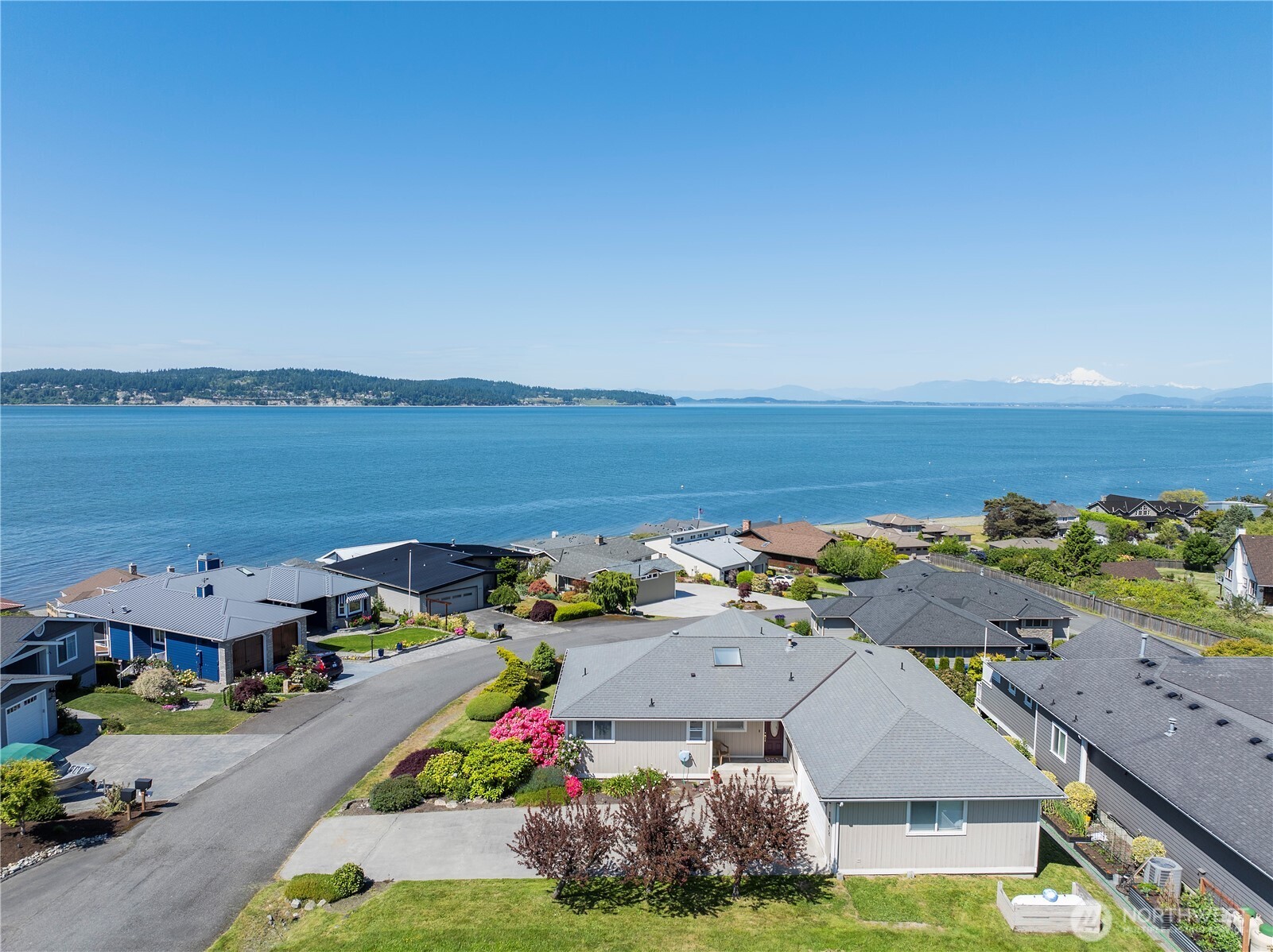 1042 Shorecrest Place , Camano Island, WA 98282