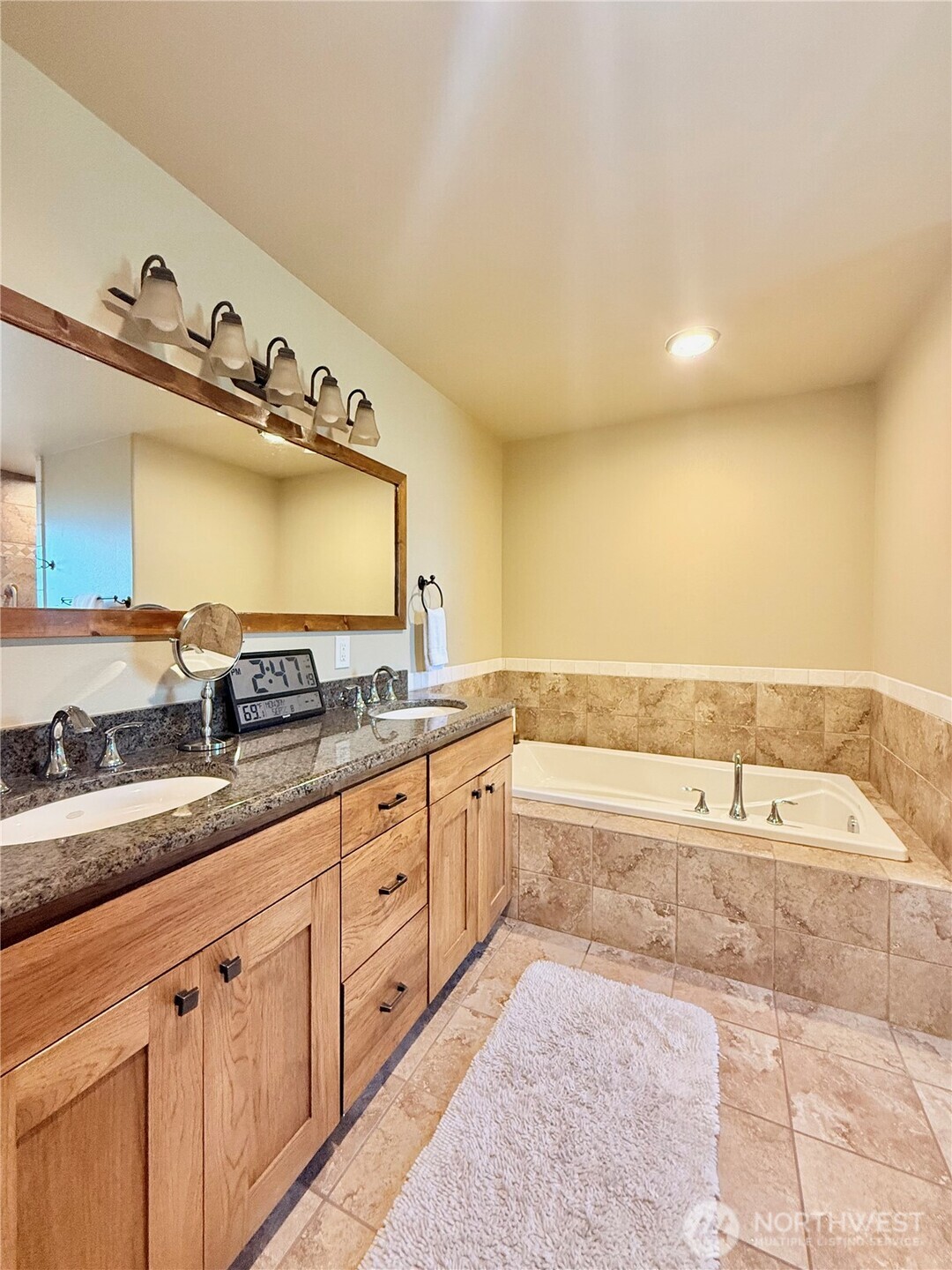 129 Robinson Canyon Road , Omak, WA 98841