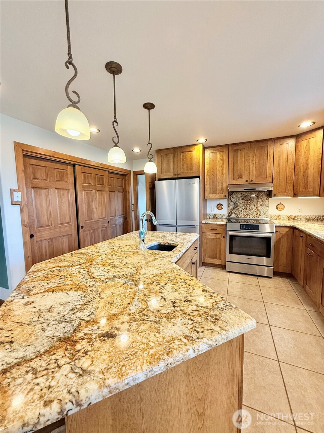 129 Robinson Canyon Road , Omak, WA 98841