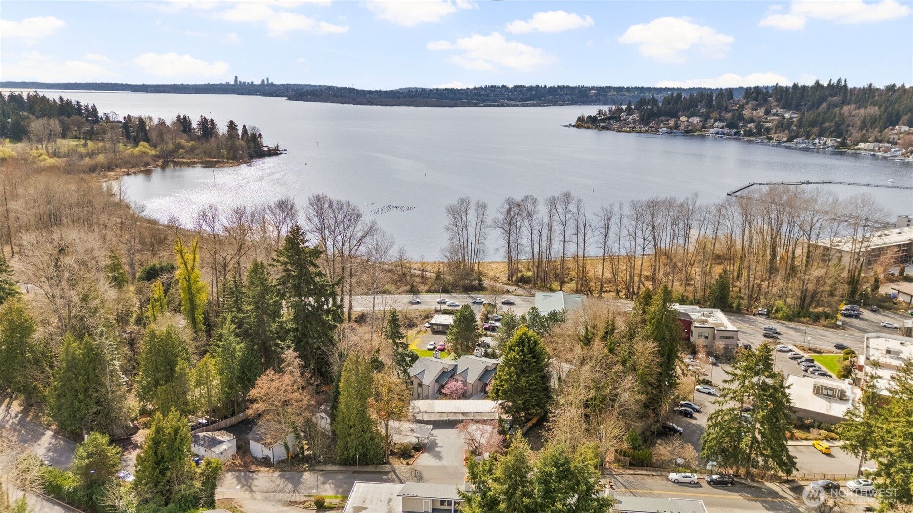 11419 99th Place NE #102, Kirkland, WA 98033