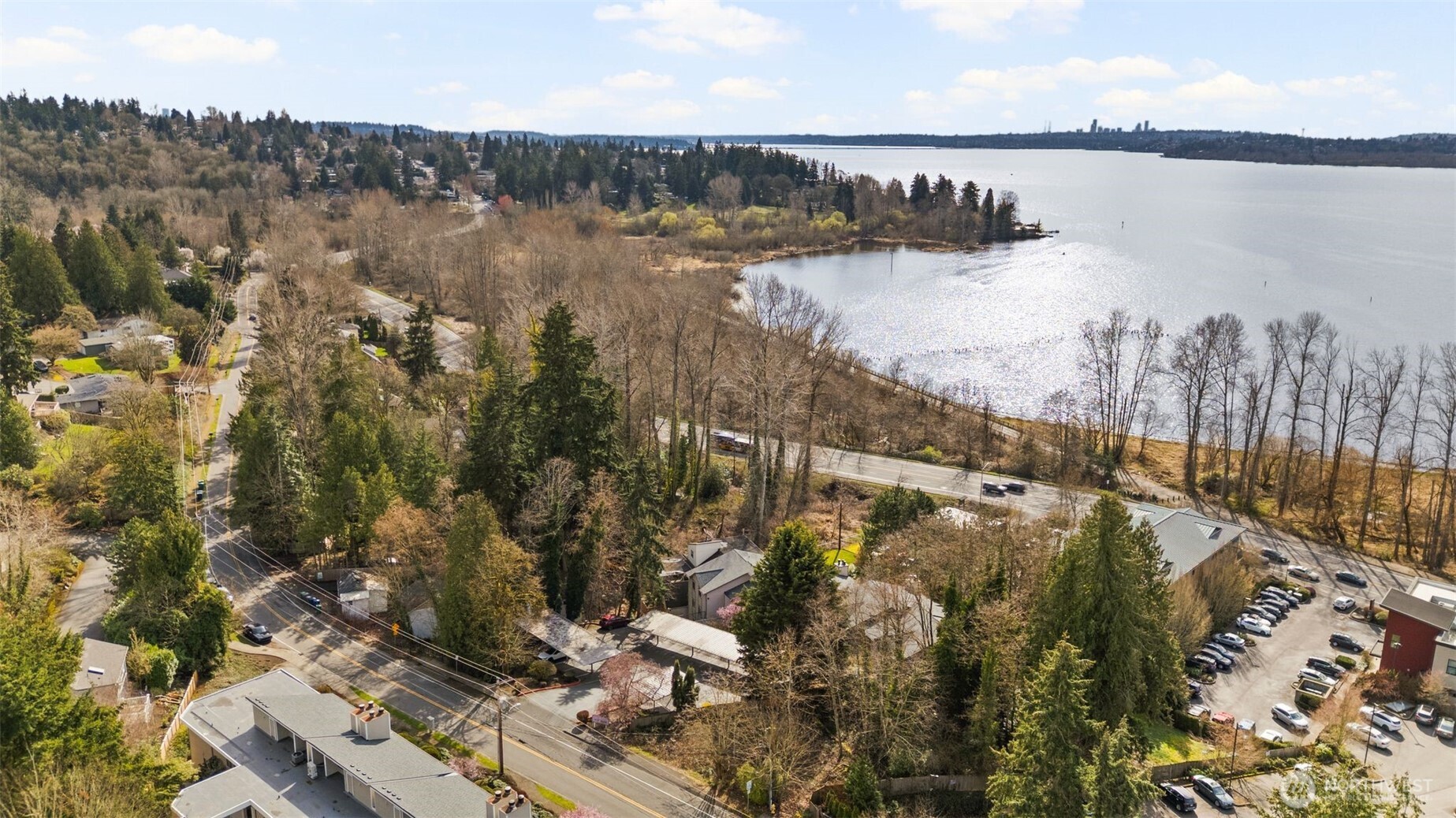 11419 99th Place NE #102, Kirkland, WA 98033