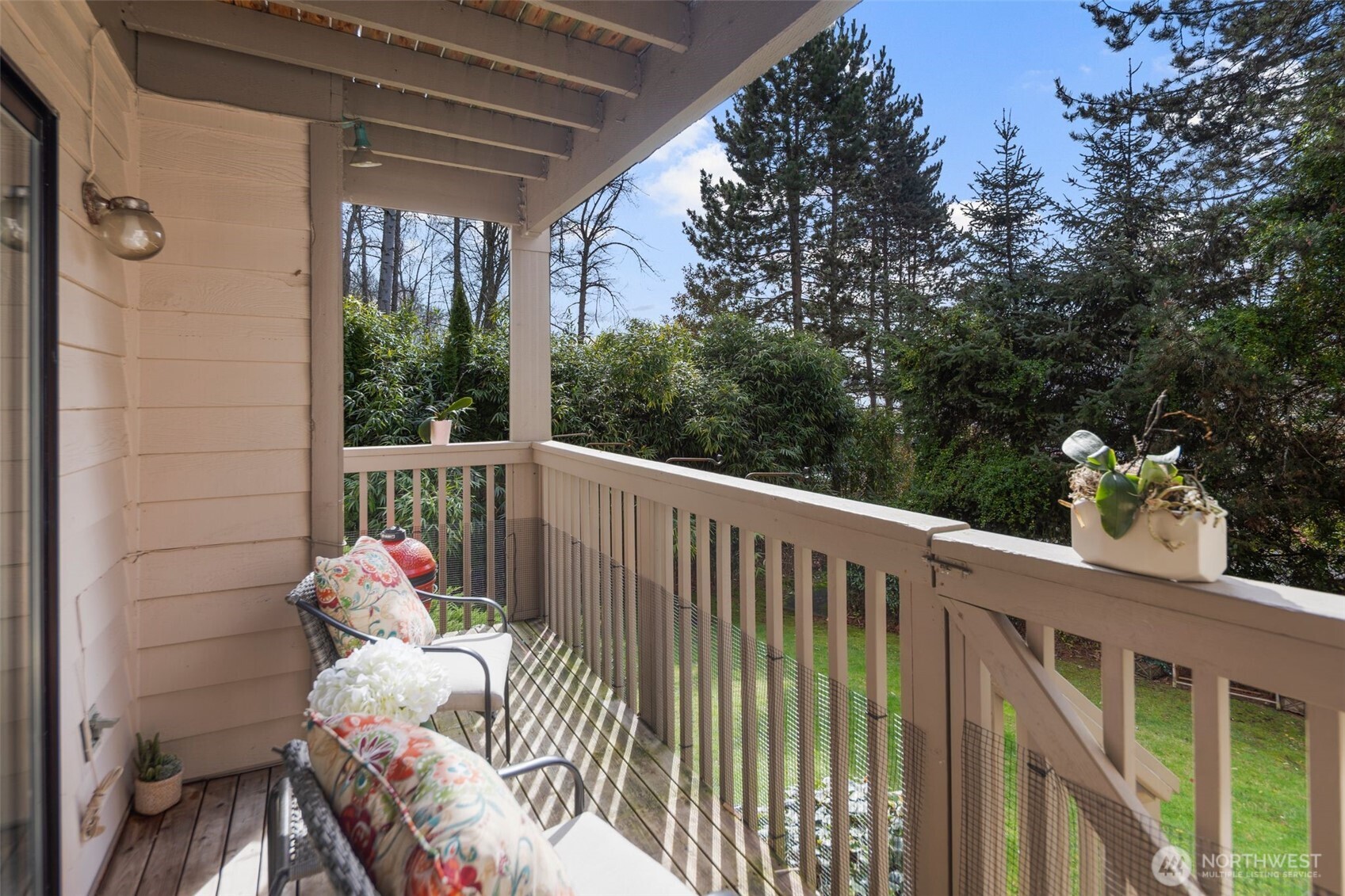 11419 99th Place NE #102, Kirkland, WA 98033