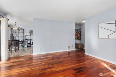 11419 99th Place NE #102, Kirkland, WA 98033 - Photo 9