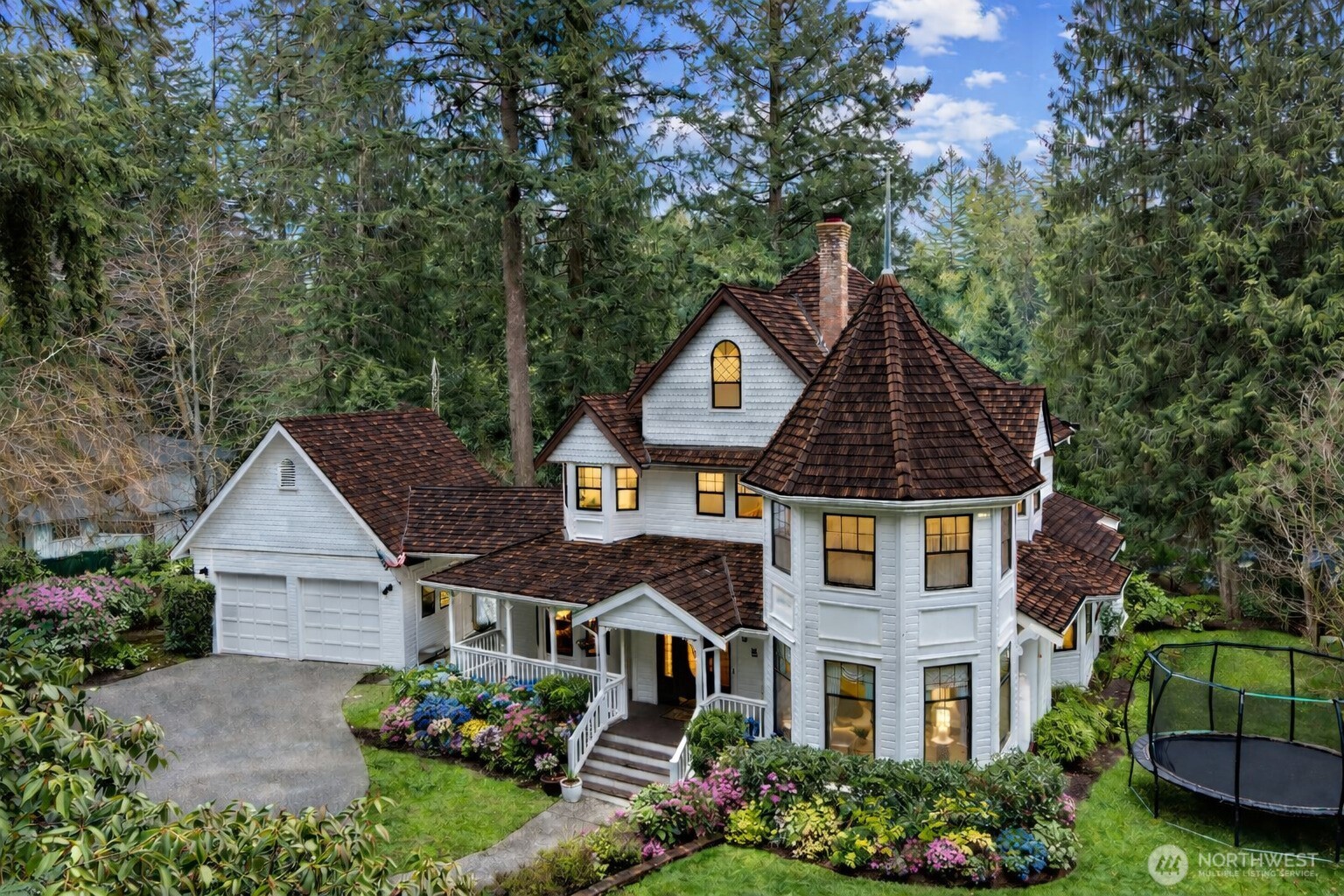 19524 230TH Avenue NE, Woodinville, WA 98077