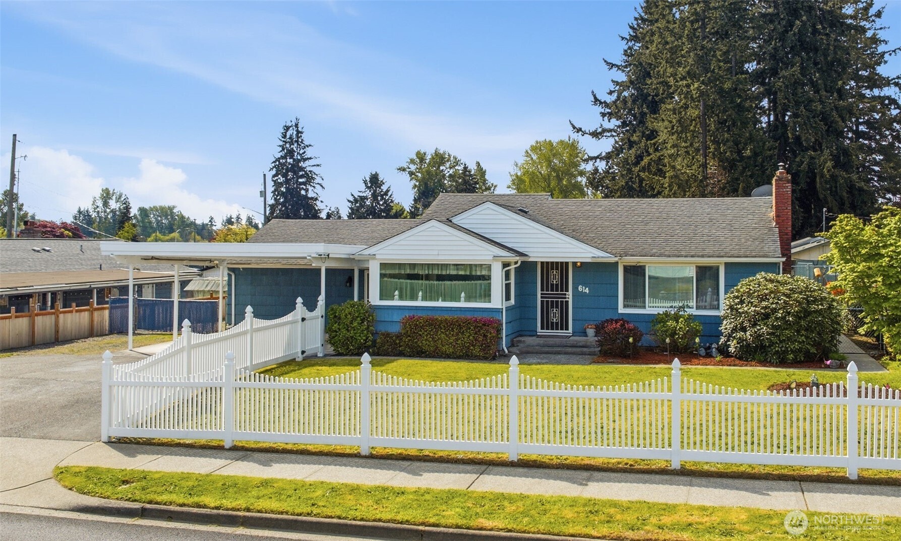 614 E 84th Street , Tacoma, WA 98445