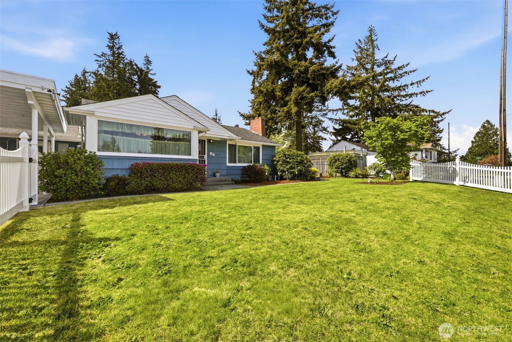 614 E 84th Street , Tacoma, WA 98445