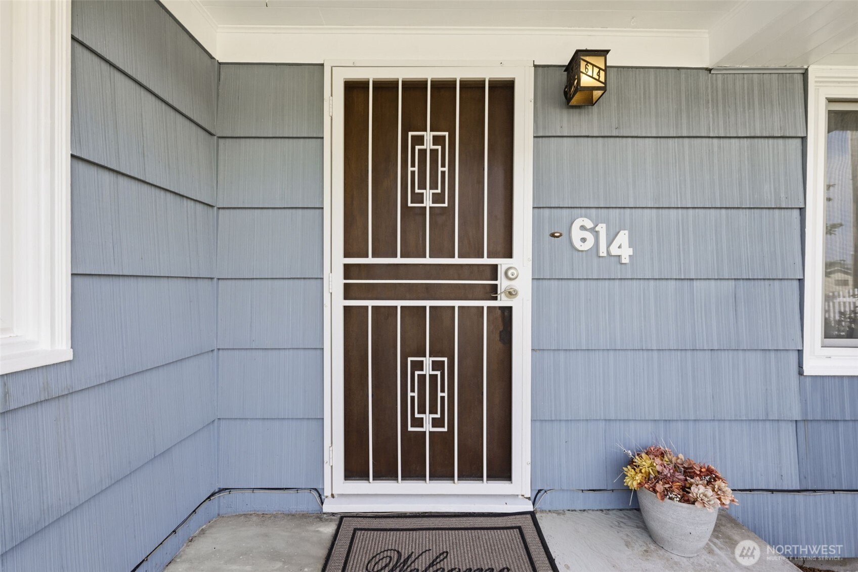 614 E 84th Street , Tacoma, WA 98445