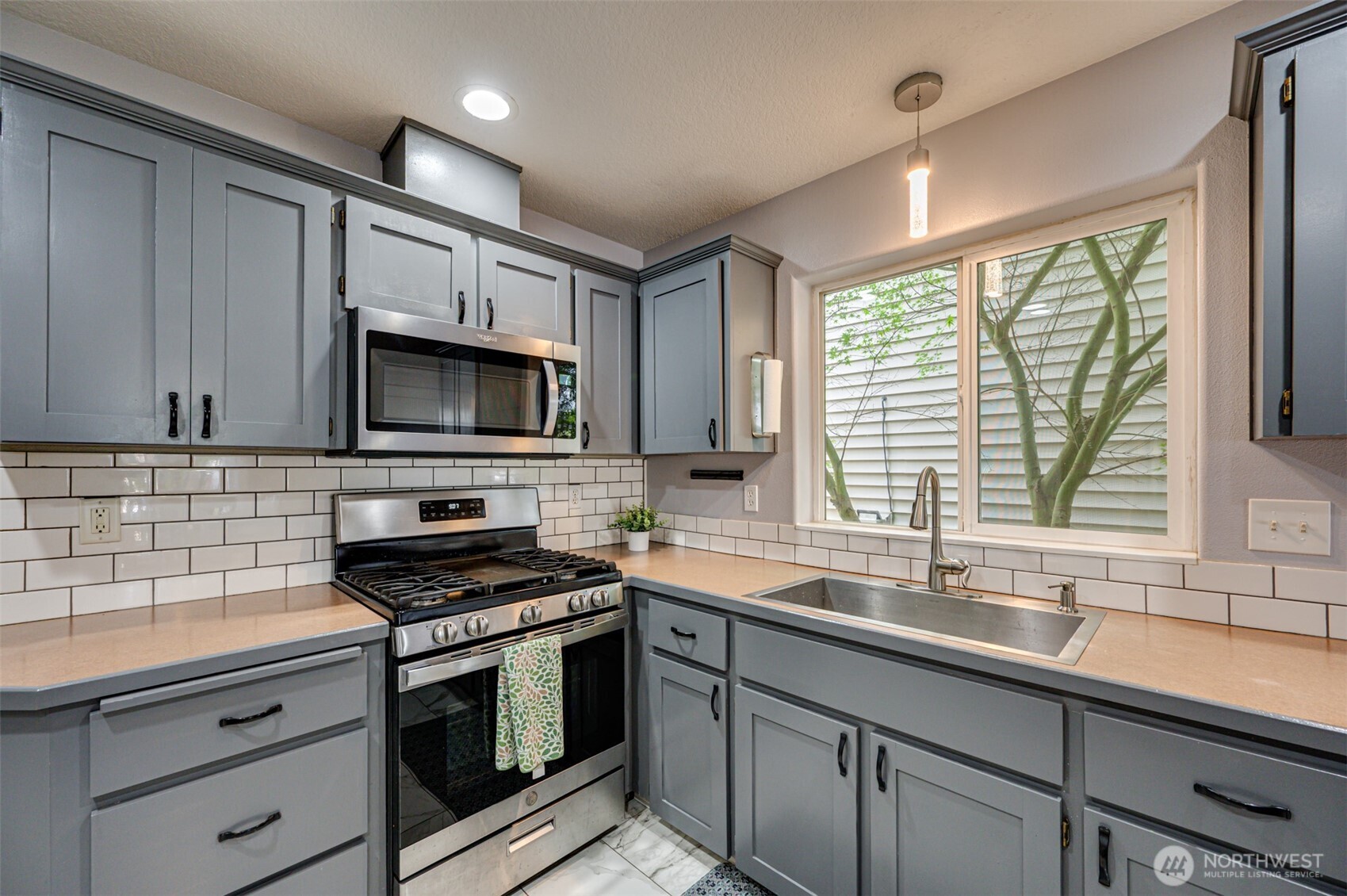 1978 Meadowood Loop , Woodland, WA 98674