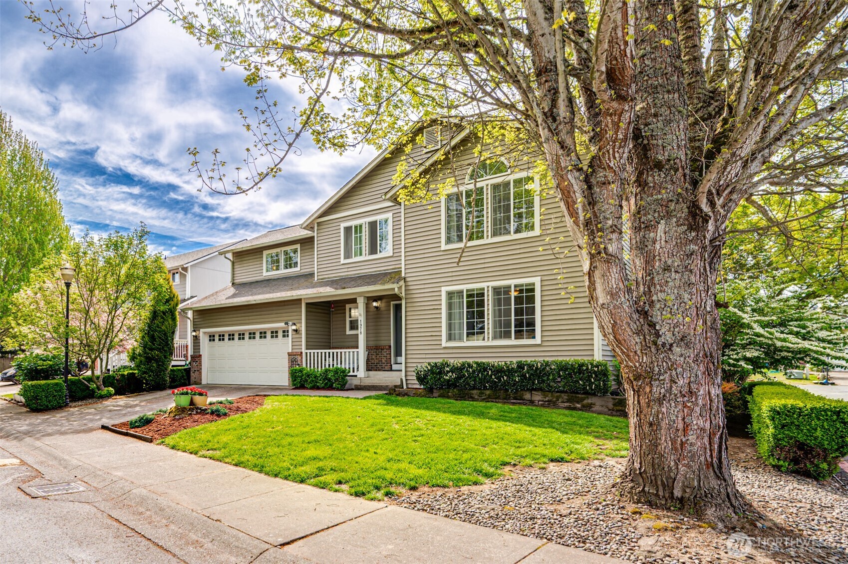 1978 Meadowood Loop , Woodland, WA 98674