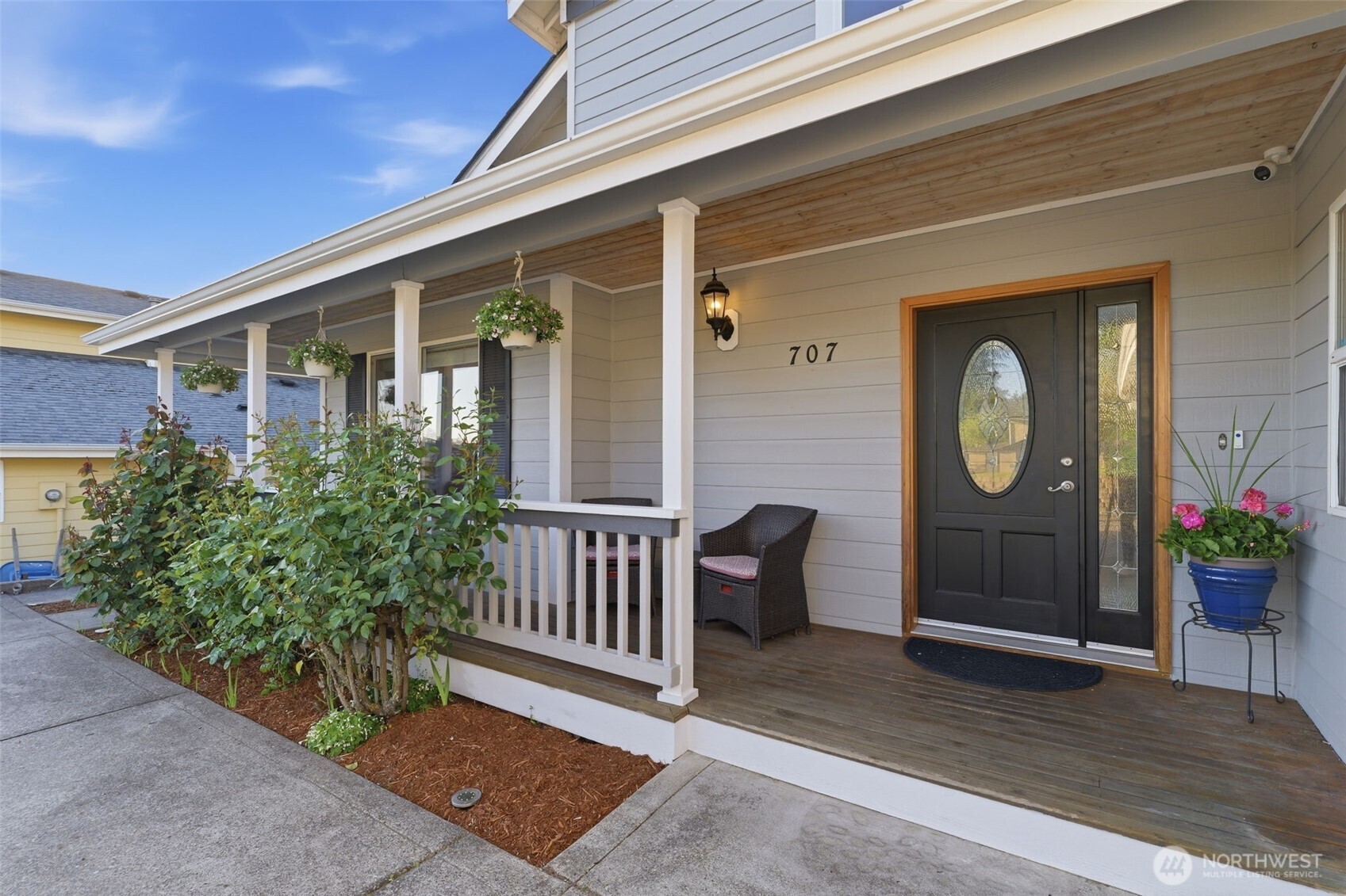 707 Gove Street , Steilacoom, WA 98388