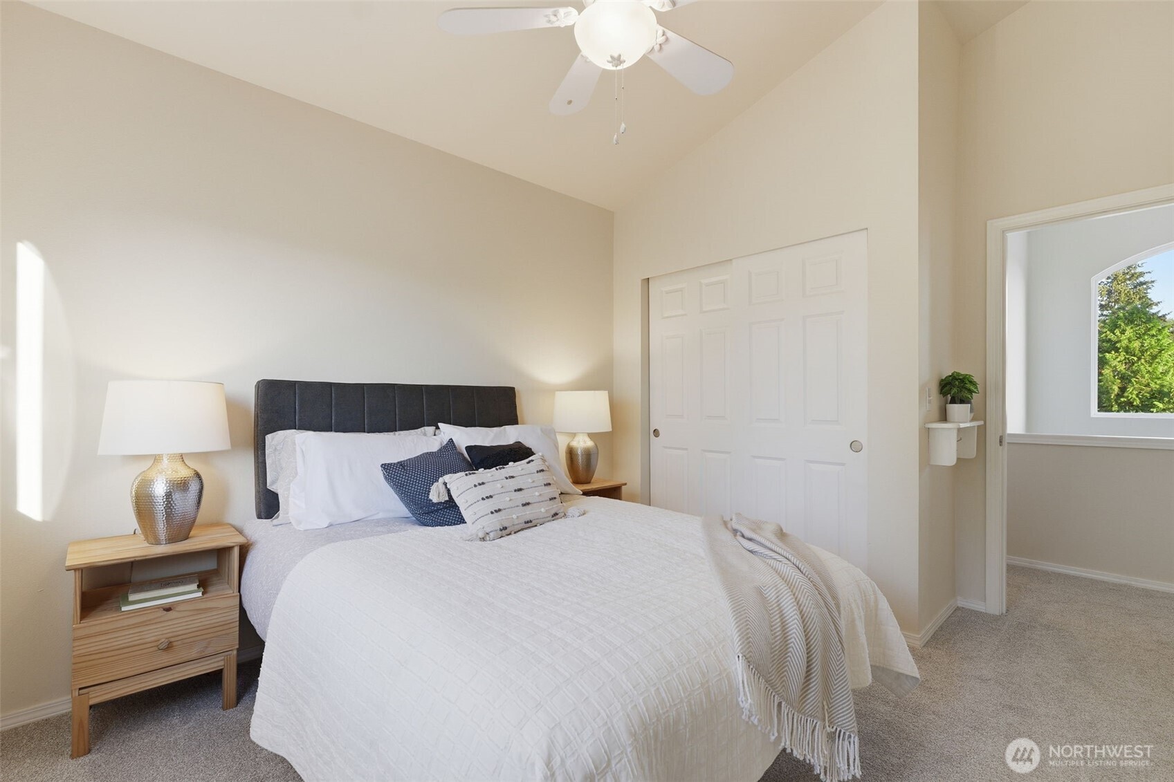 707 Gove Street , Steilacoom, WA 98388